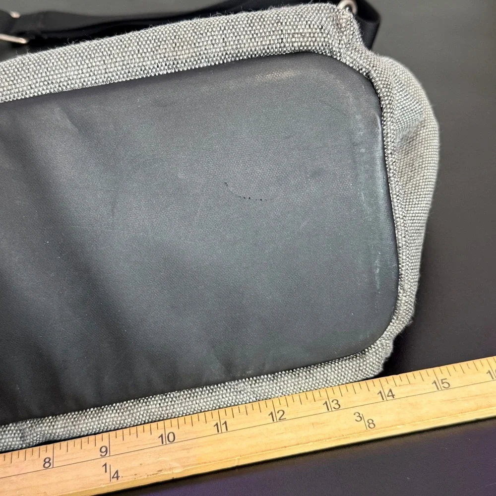 Timbuk2 stork diaper